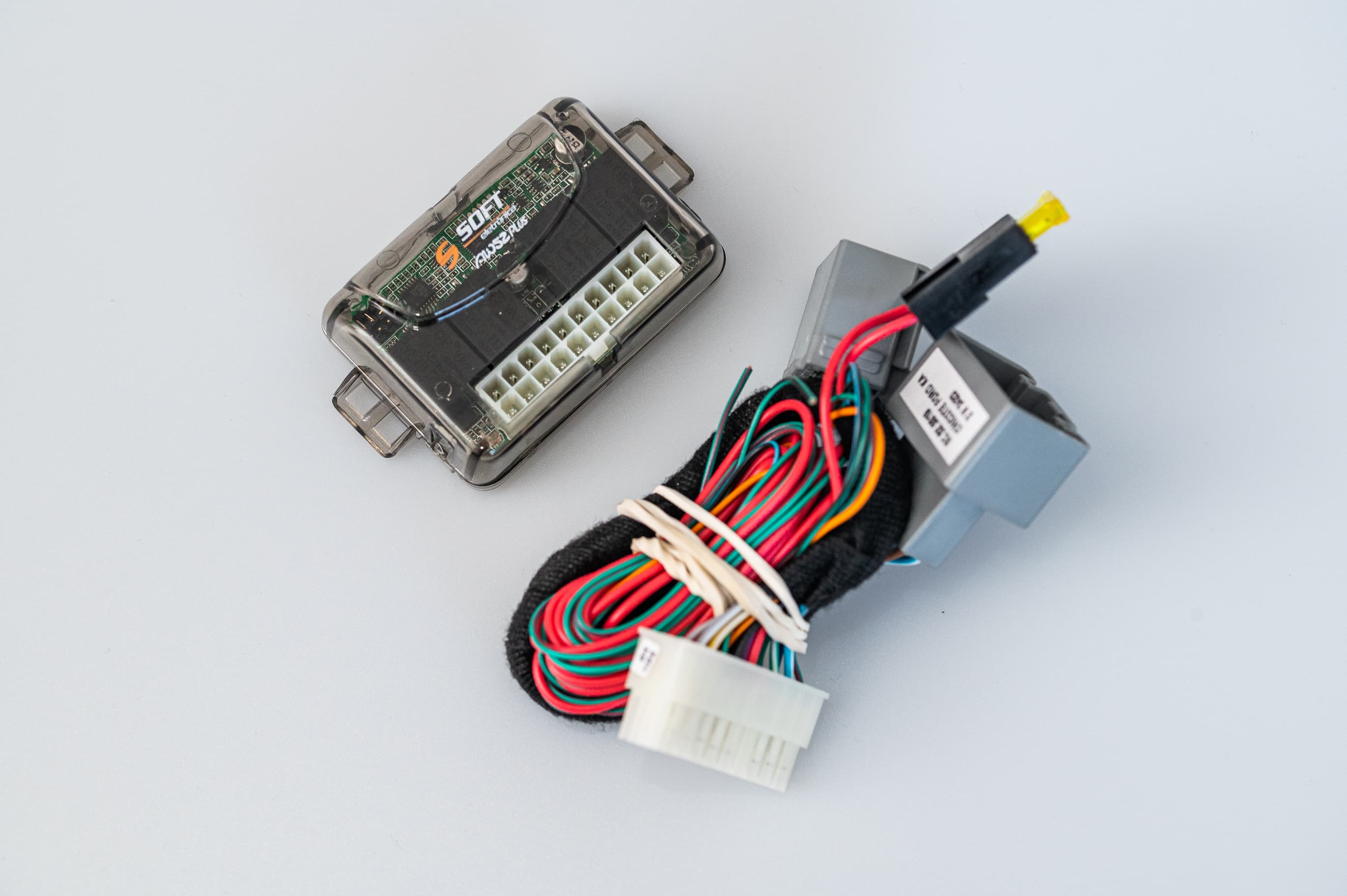 AW 52 1VI P&P YARIS/HILUX ACIMA 2015